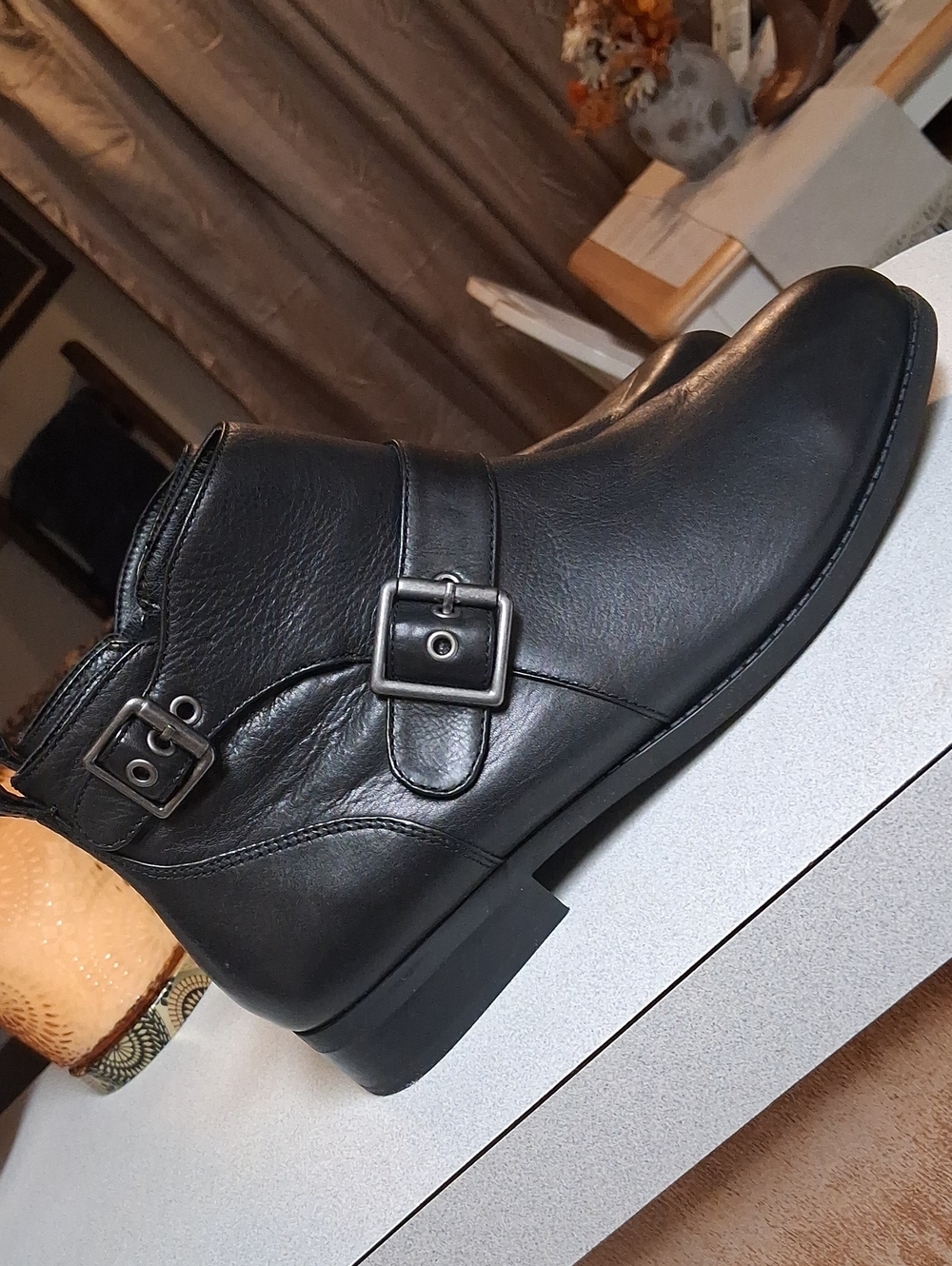 Womens Vionic Logan Black Leather Boots with Buckle Detail Size 10